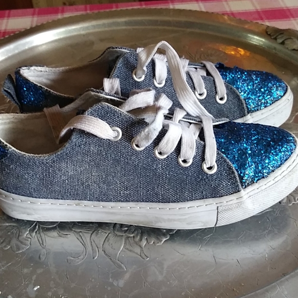 Twisted Junior Tennis Shoes - Picture 4 of 4